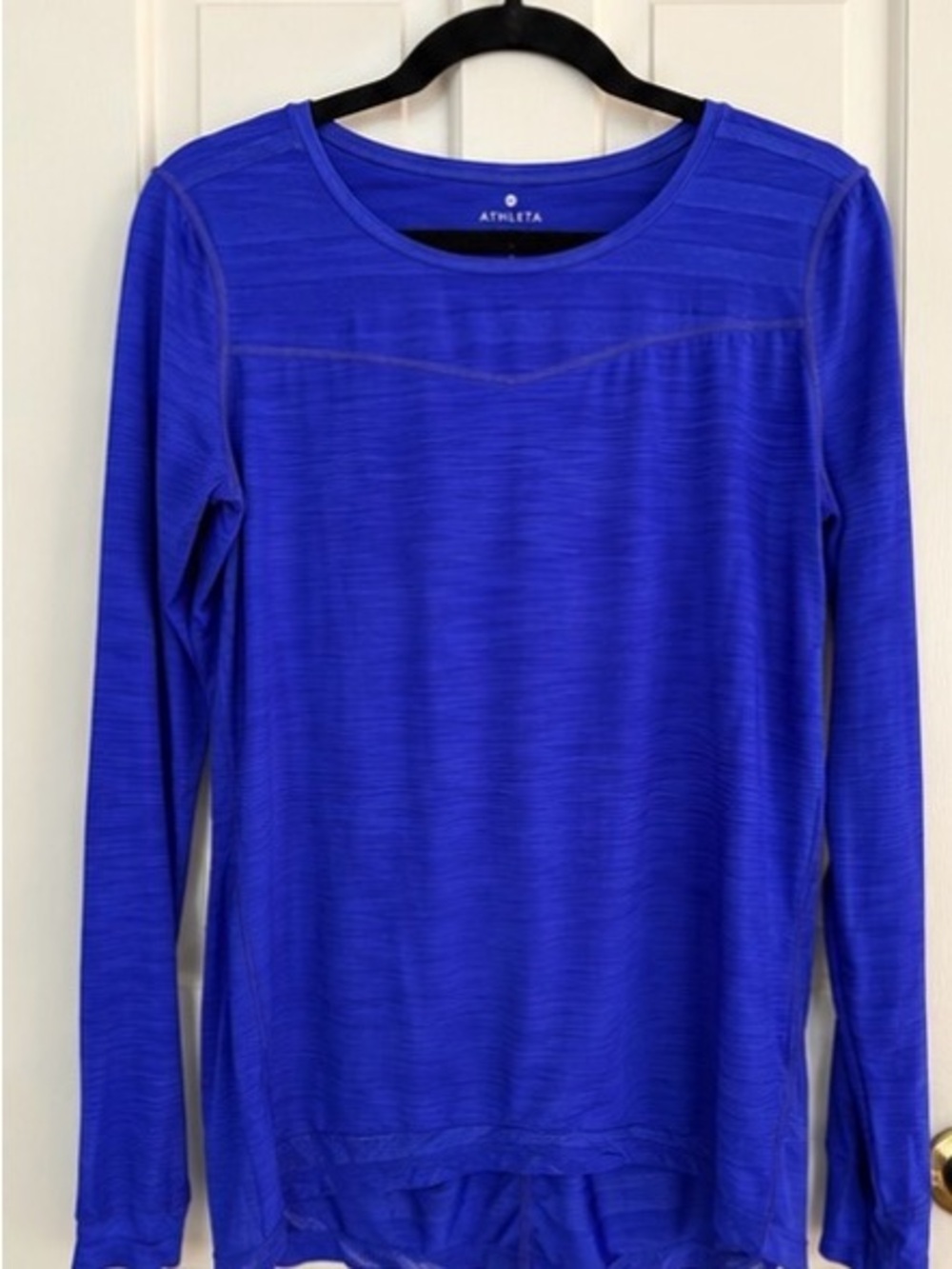Athleta Blue Long Sleeve Athletic Workout Top Size Medium